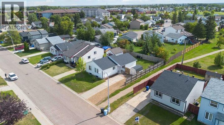Property Photo:  198 Bird Crescent  AB T9H 4T4 