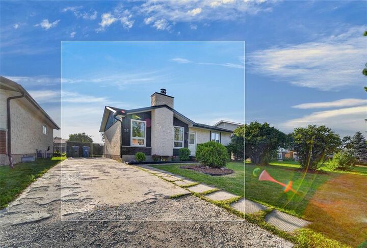 Property Photo:  26 Sumter Crescent  MB R2R 1B9 
