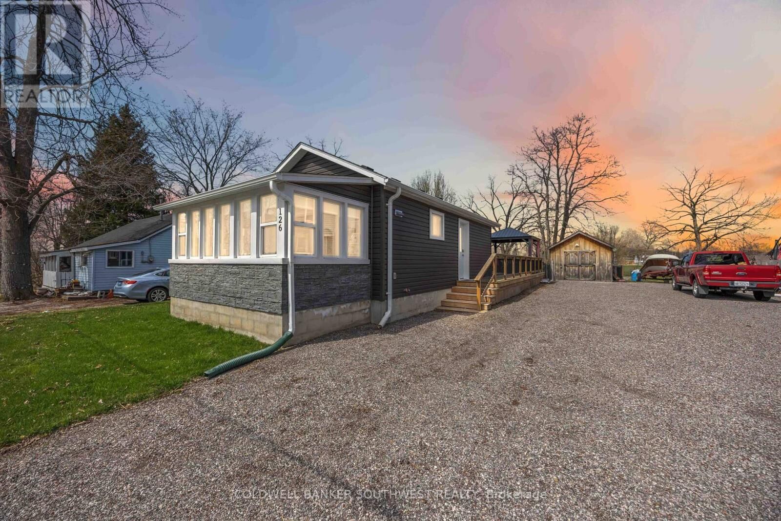 Property Photo:  126 Church Street  ON N0N 1G0 