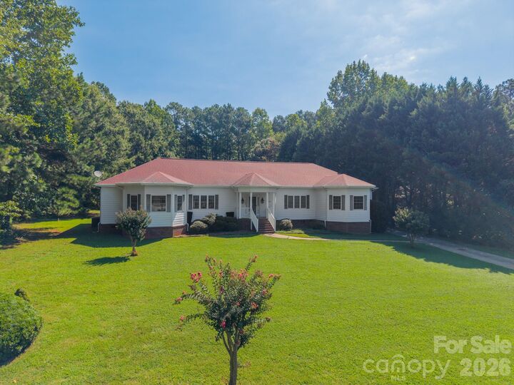 Property Photo:  1673 Forest Ridge Drive  NC 28164 