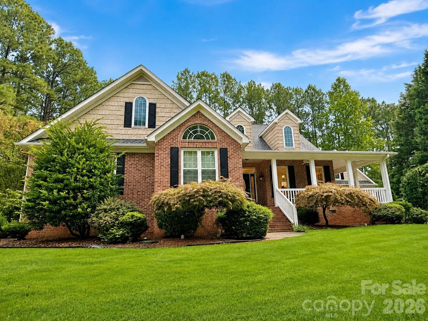 Property Photo:  2290 Northview Harbour Drive  NC 28673 