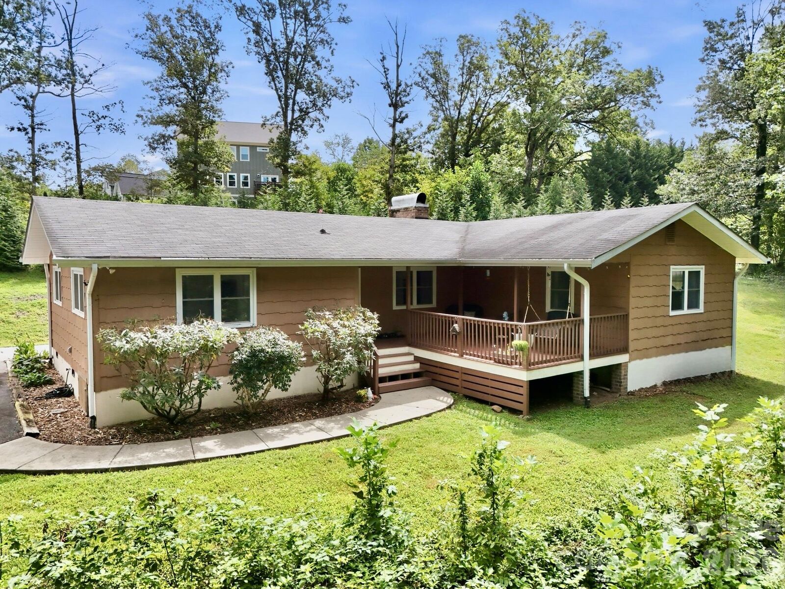 Property Photo:  260 Justice Ridge Road  NC 28715 