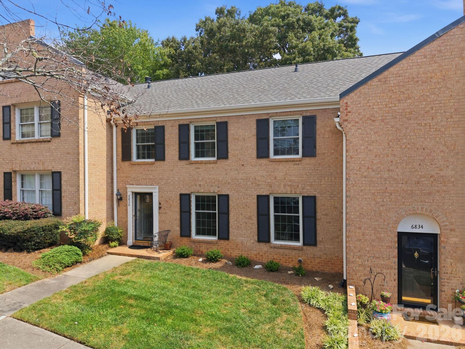 Property Photo:  6836 Dumbarton Drive  NC 28210 