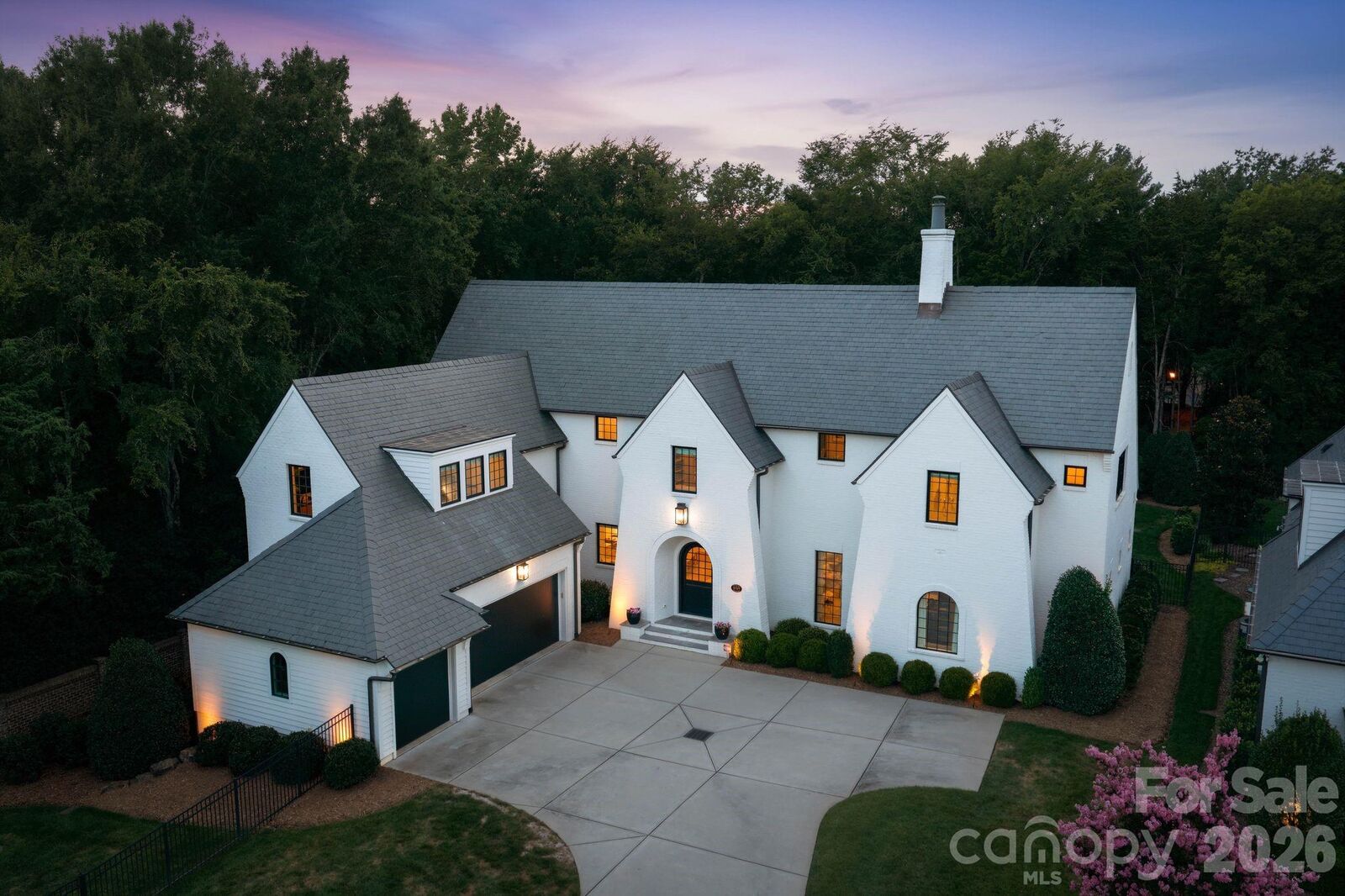 Property Photo: 4709 Ockley Manor Lane NC 28226