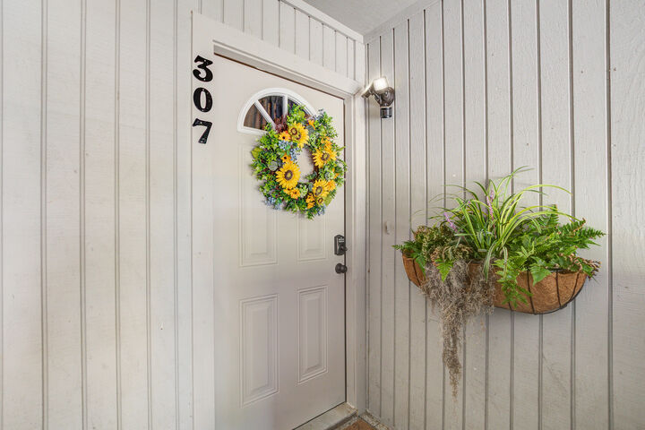 Property Photo:  307 Greenmeadow Drive  SC 29445 