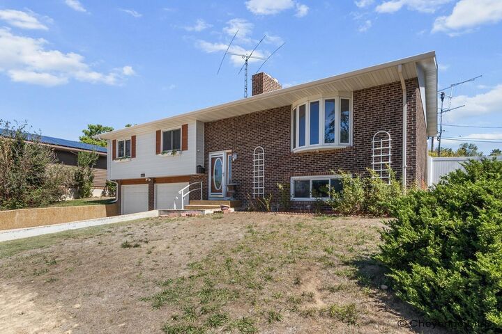 Property Photo:  5409 Hilltop Ave  WY 82009 