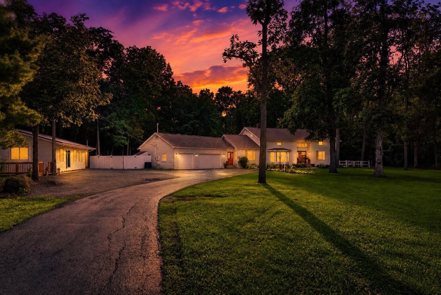 Property Photo:  10624 Betty Lane  OH 43344 