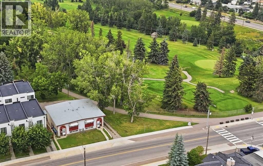 Property Photo:  1612 24 Avenue Northwest  AB T2M 1Y6 