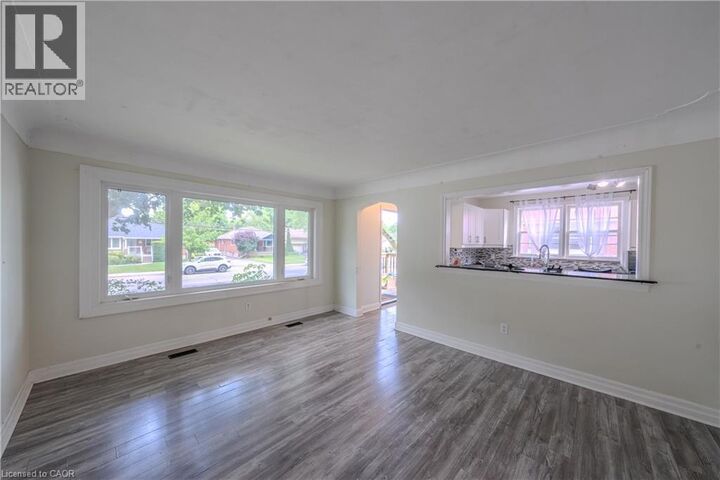 Property Photo: 244 Upper Paradise Road Upper ON L9C 5C2