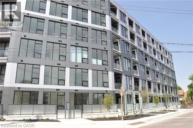 Property Photo: 690 West King Street West 116 ON N2G 0B9