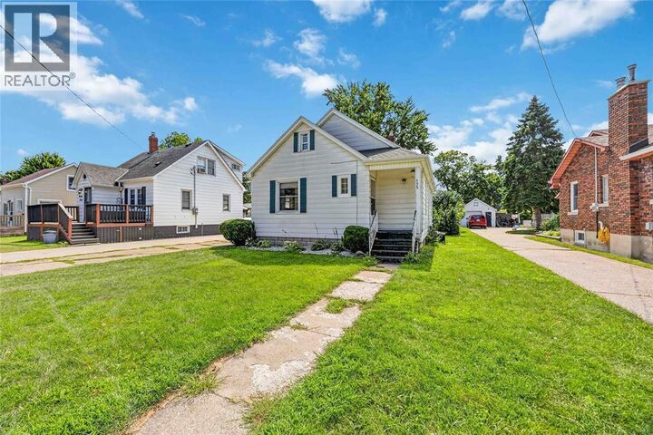 Property Photo: 495 Davis Street ON N7T 1C5