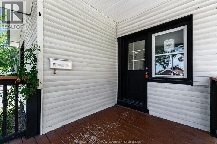 Property Photo:  1343 Lillian  ON N8X 4A4 