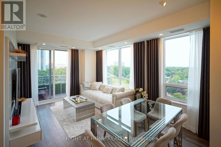 Property Photo:  18 Graydon Hall Drive 1509  ON M3A 2Z9 