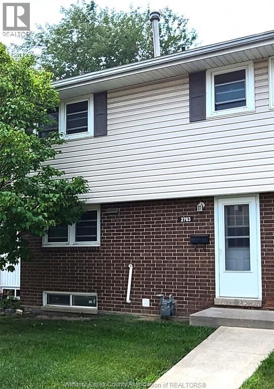 Property Photo:  2763 Meadowbrook Lane 14  ON N8T 2Y6 