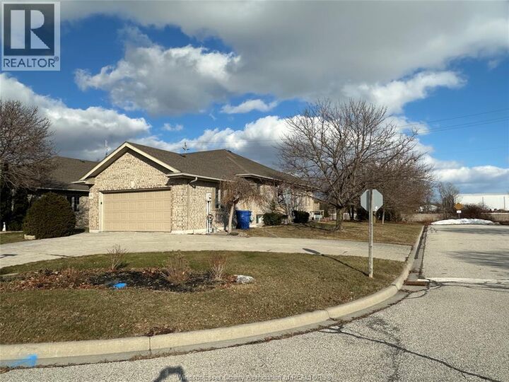 Property Photo: 51 Santos Drive ON N9Y 3Z5
