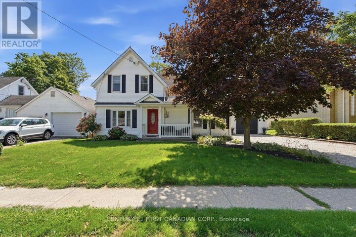 Property Photo:  212 Main Street  ON N0L 2P0 