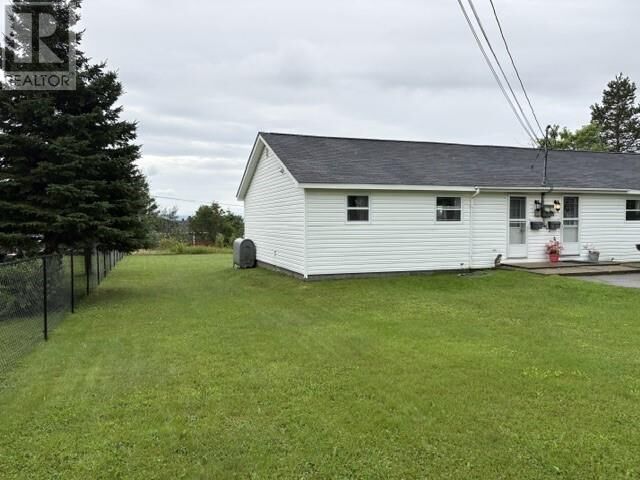 Property Photo: 42 Hillview Avenue NL A2N 1T1