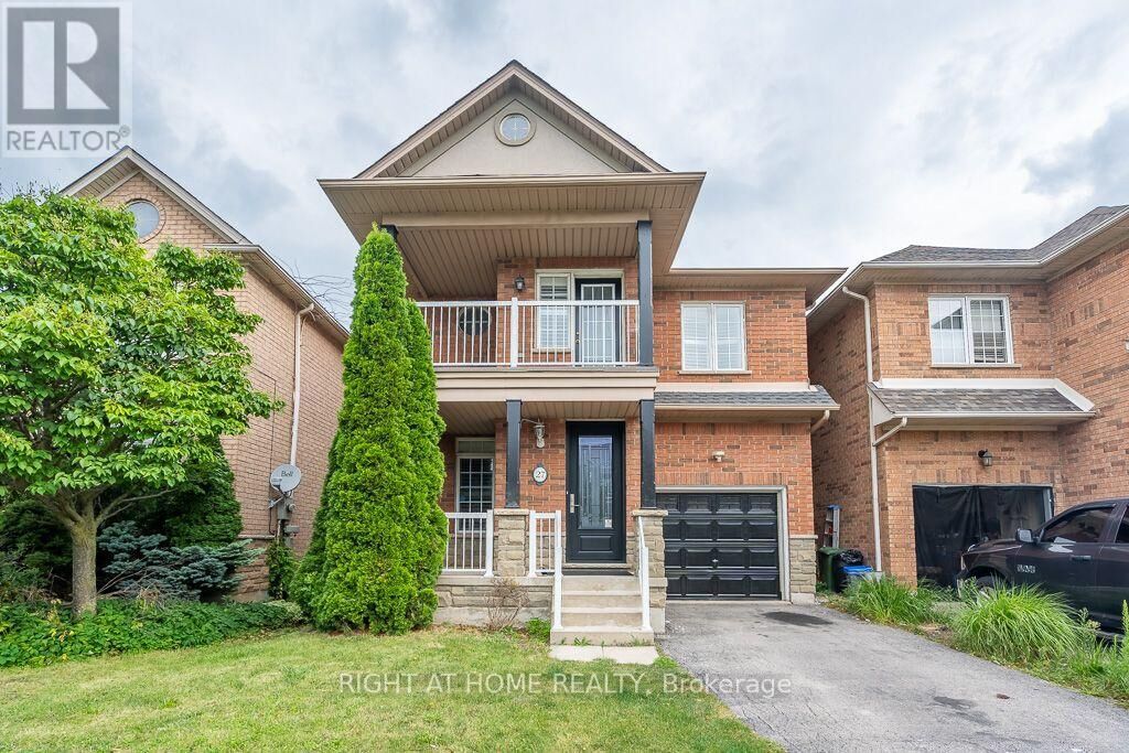 Property Photo: 27 Panorama Way ON L8E 6C6