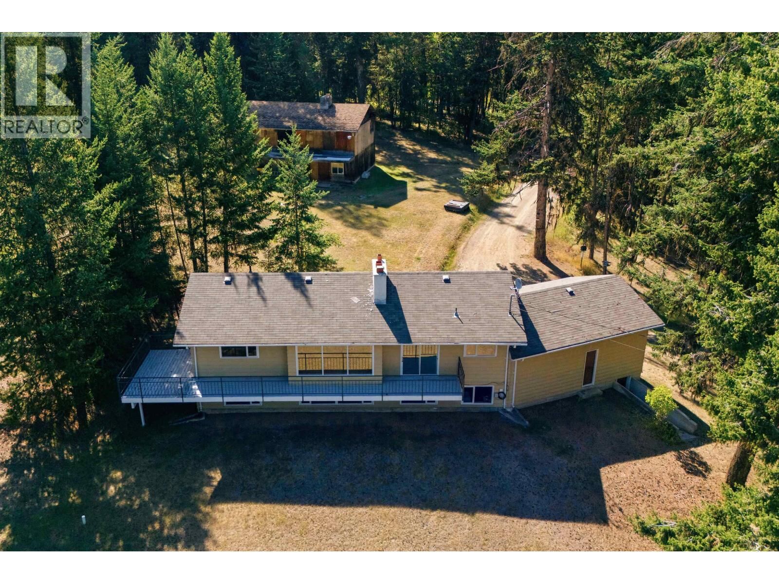 Property Photo: 1004 Hodgson Road BC V2G 4Y3