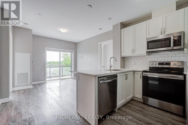 Property Photo:  102 Grovewood Common 129  ON L6H 0X2 