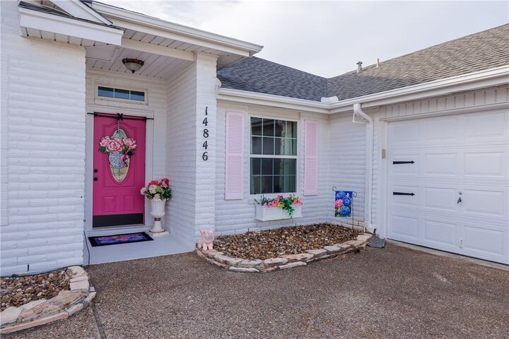 Property Photo: 14846 Dasmarinas Drive TX 78418