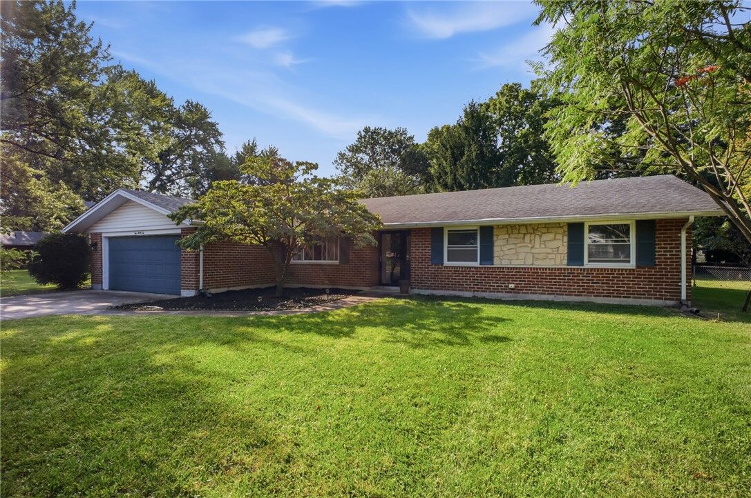Property Photo:  1032 Hyde Park Drive  OH 45429 