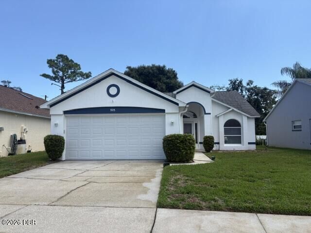 Property Photo: 505 Cedaredge Drive FL 32168