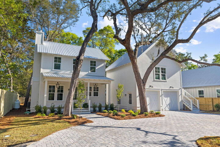 Property Photo:  276 Little Canal Drive  FL 32459 