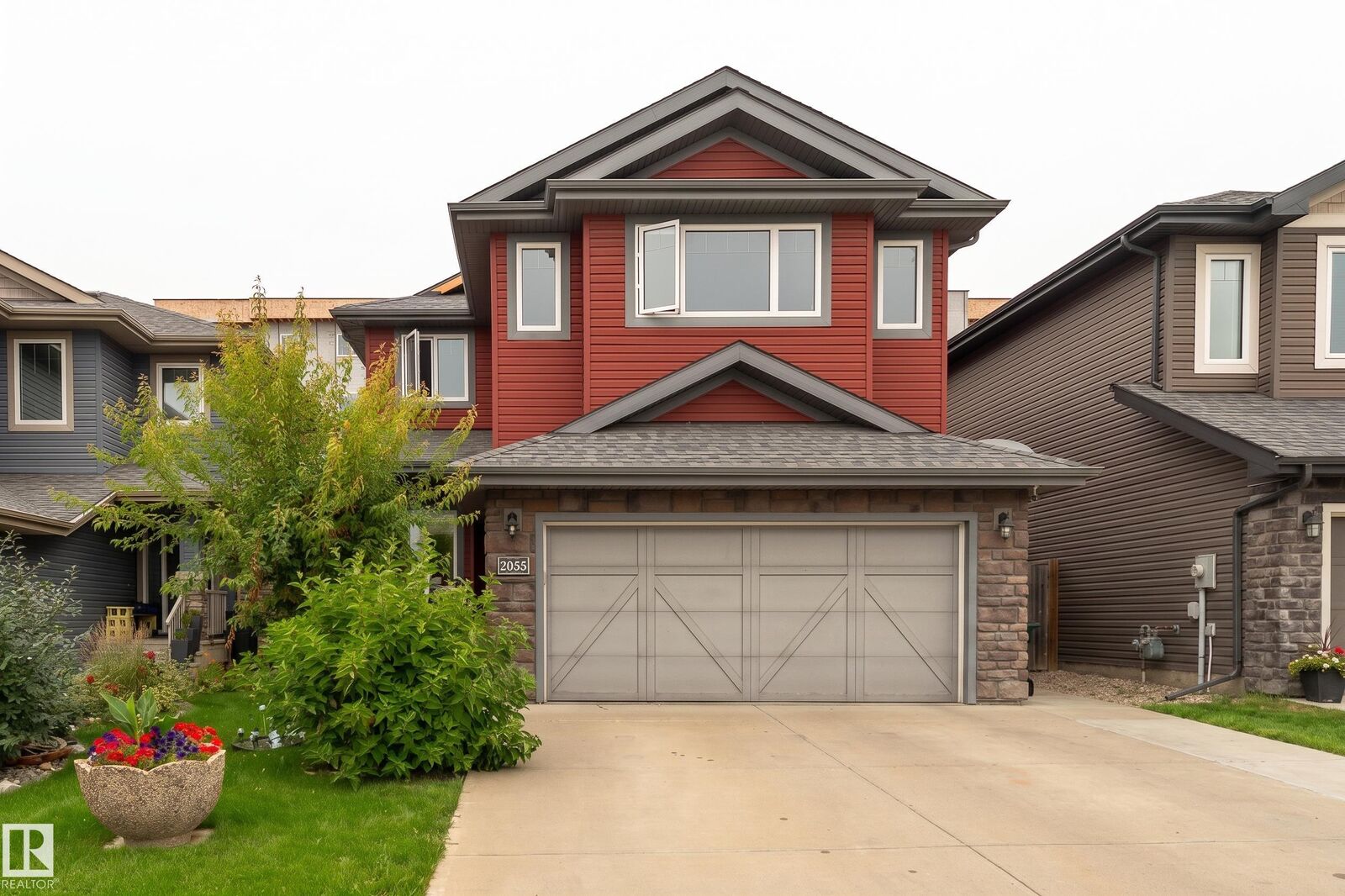 Property Photo:  2055 Redtail Common NW  AB T5S 0H3 