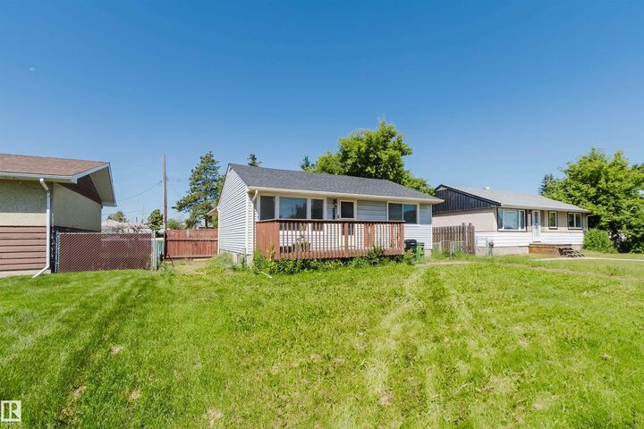 Property Photo: 9606 163 Street NW AB T5P 3M8