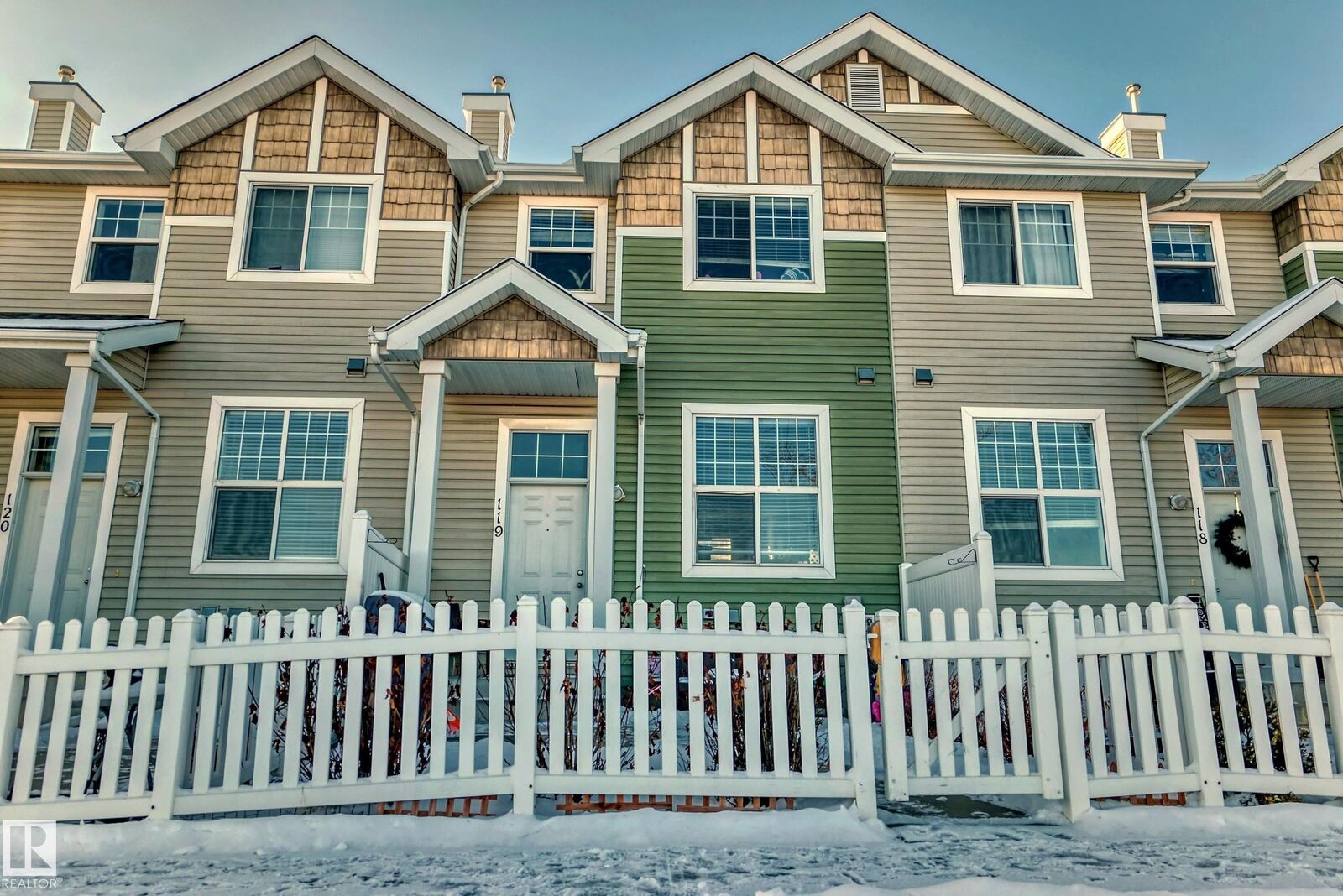 Property Photo:  5604 199 Street NW 119  AB T6M 2Z9 
