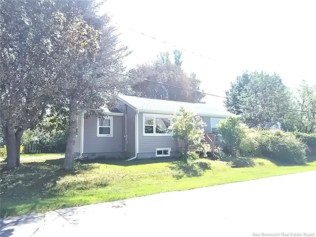 Property Photo:  3 Miramichi Avenue  NB E1N 1P6 