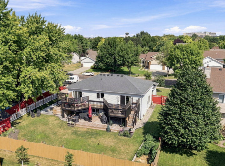Property Photo: 3032 37th Avenue S ND 58104