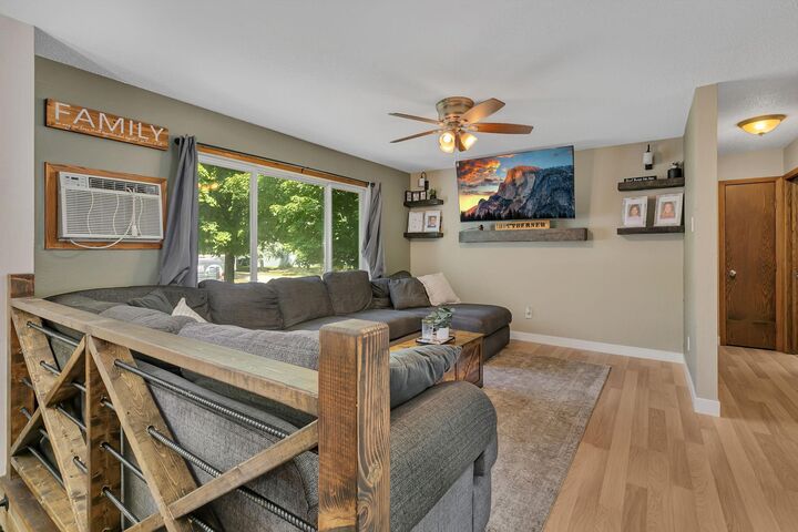 Property Photo: 445 1st Street NE MN 56368