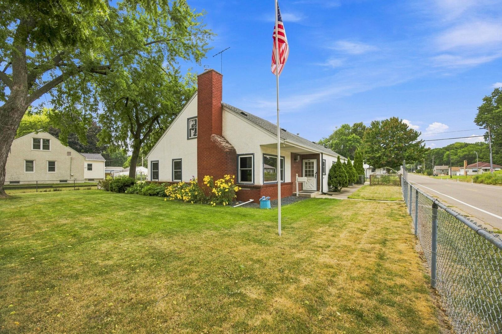 Property Photo:  6900 Queen Avenue S  MN 55423 