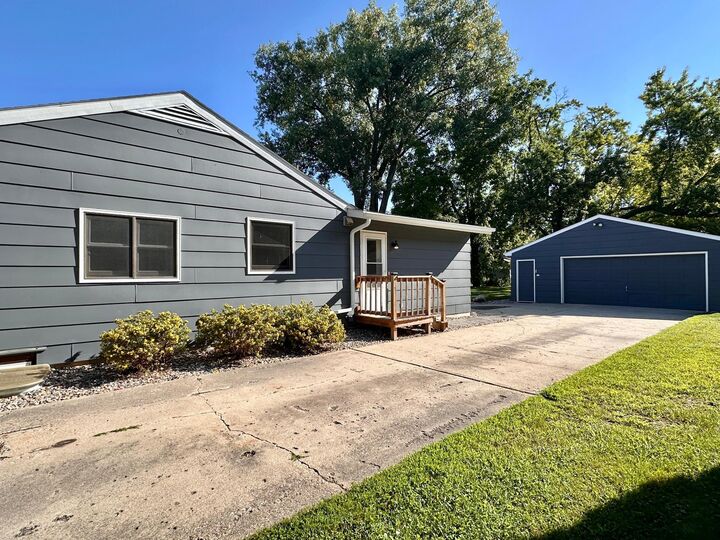 Property Photo: 1205 16th Street SW MN 56201