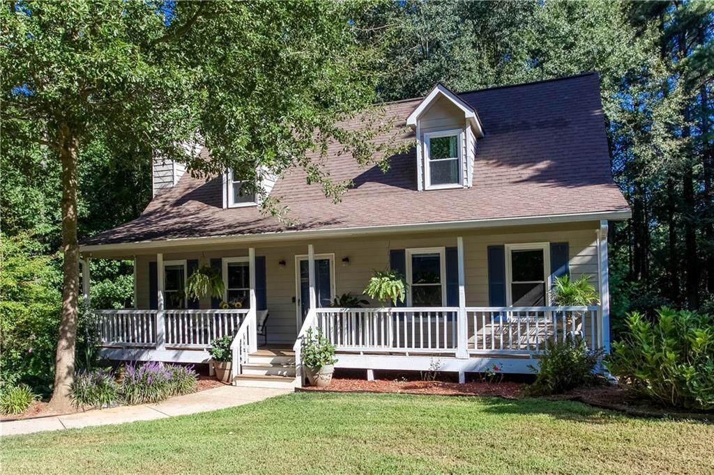 Property Photo: 178 N Springs Court GA 30101
