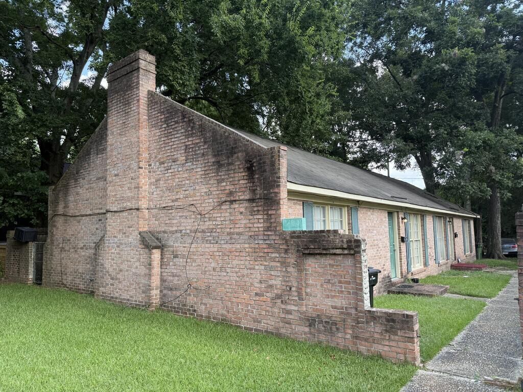 Property Photo: 1404 19th Street GA 31901