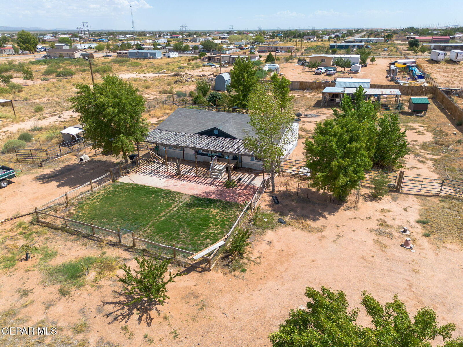 Property Photo: 1033 Oasis Drive NM 88081
