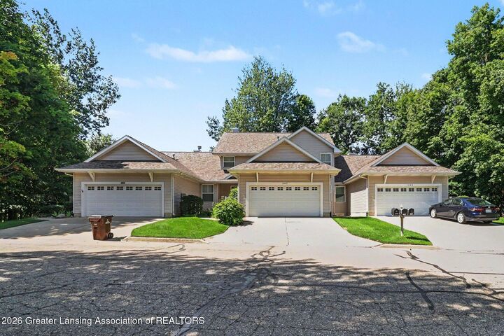 Property Photo:  1493 Nottingham Forest Trail  MI 48895 