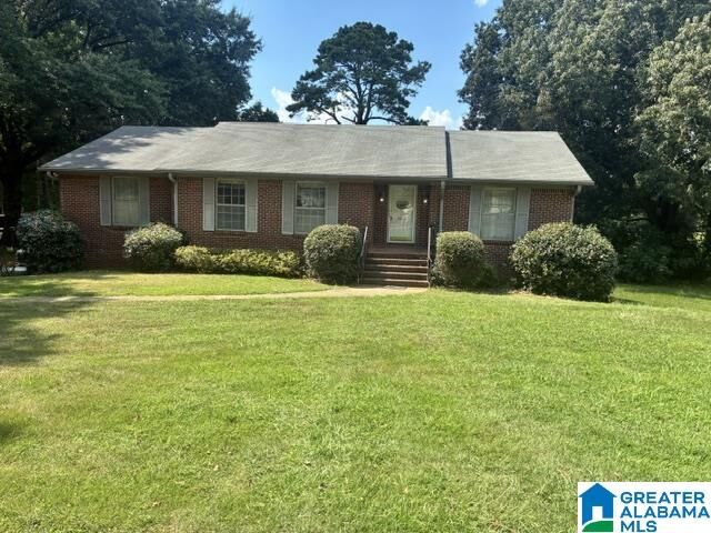 Property Photo: 5060 Pleasant Hill Road AL 35022