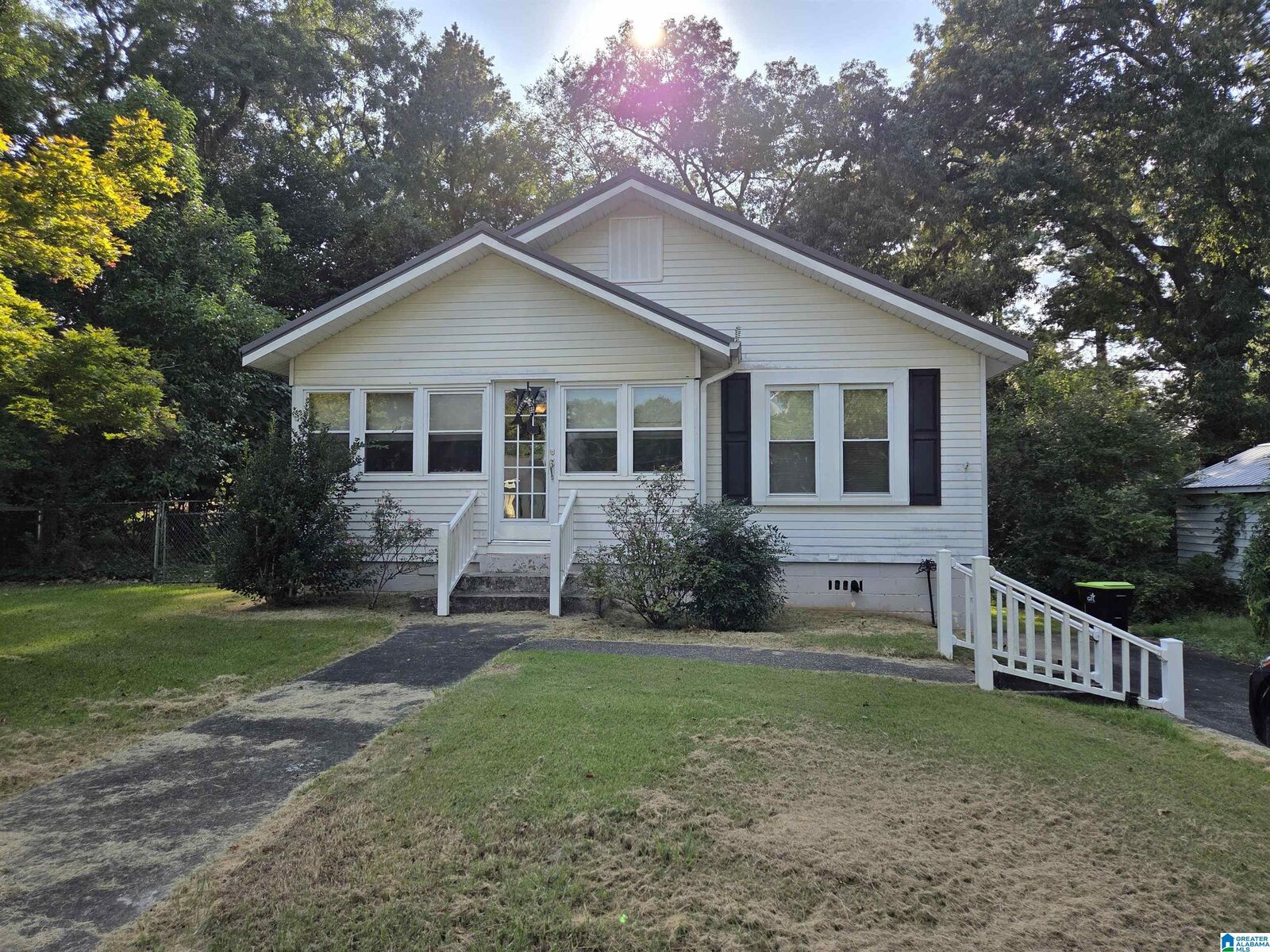 Property Photo: 217 S Cannon Avenue AL 35150