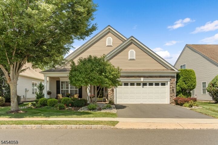Property Photo: 441 Crossfields Ln NJ 08873