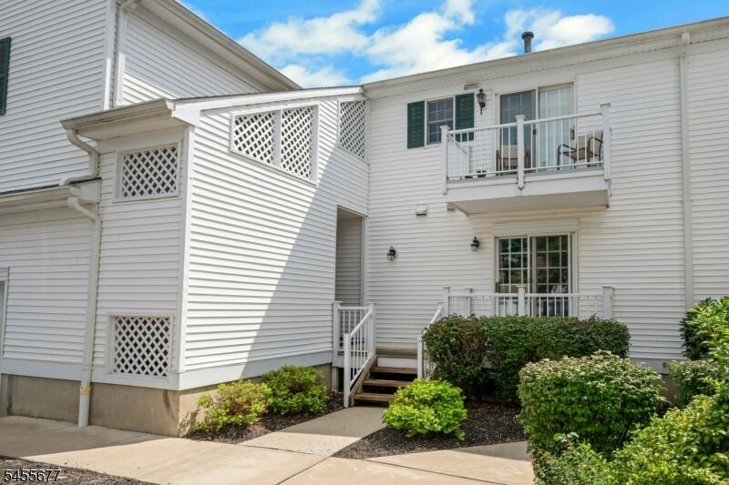 Property Photo:  203 Alexandria Way  NJ 07920 