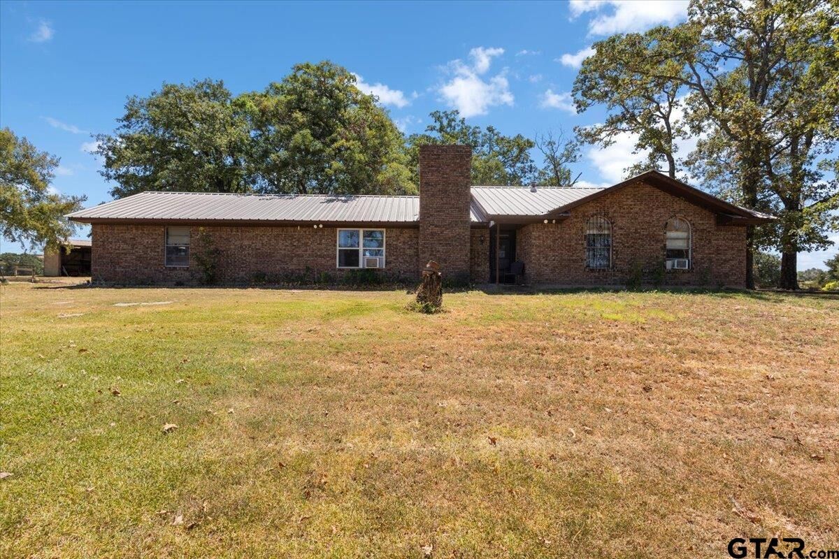 Property Photo:  1828 Vz Count Rd 2311  TX 75147 