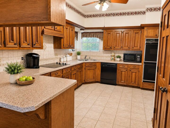 Property Photo: 5518 Lacreek Lane TX 77379