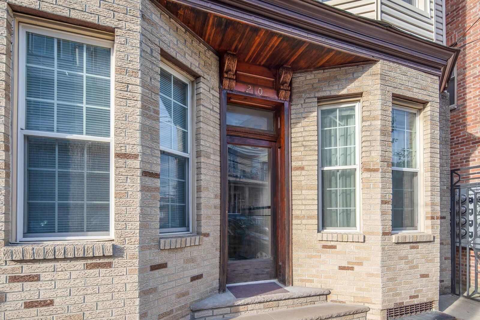 Property Photo: 210 36th St #1L NJ 07087