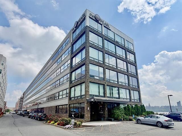 Property Photo: 9 Somerset Lane 222 NJ 07020