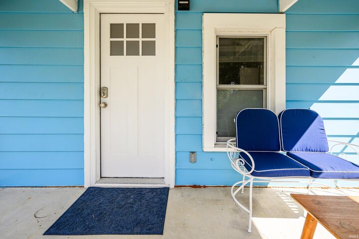 Property Photo: 804 W 7th Street IN 47404