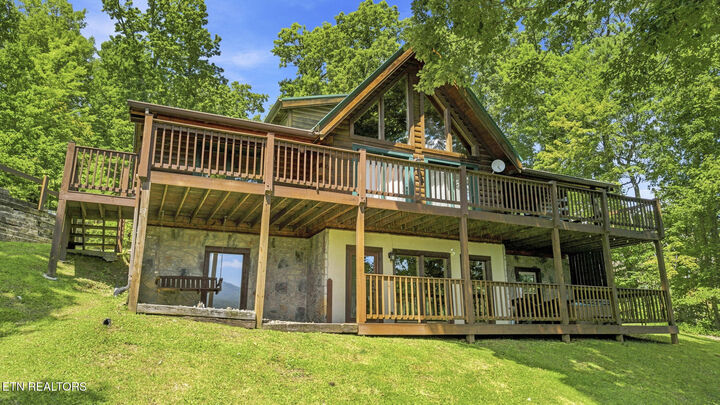 Property Photo: 3515 Mountain Tyme Way TN 37862